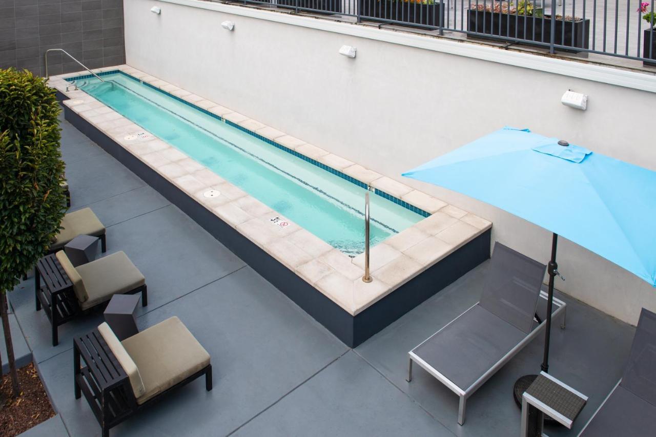 Hotel Lucent Menlo Park Bagian luar foto