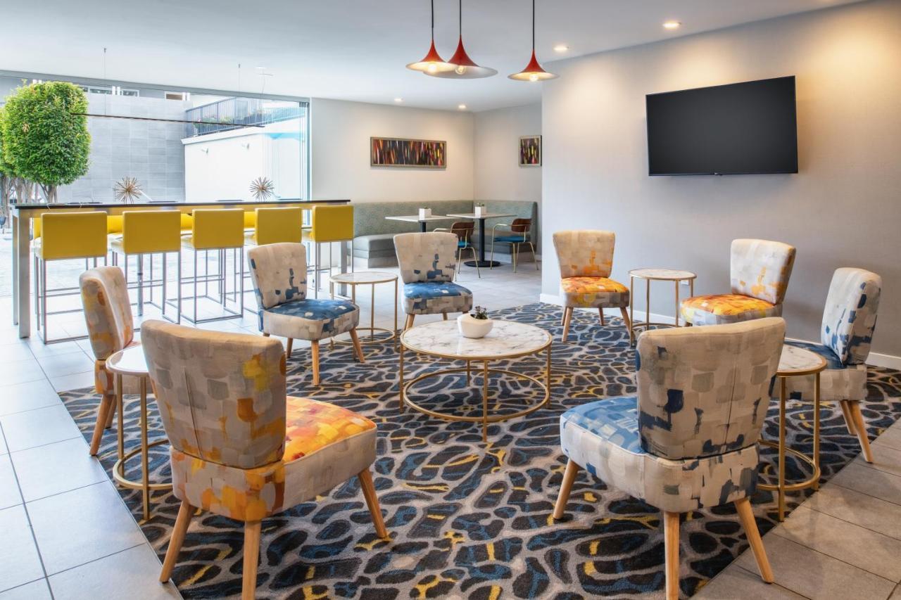 Hotel Lucent Menlo Park Bagian luar foto