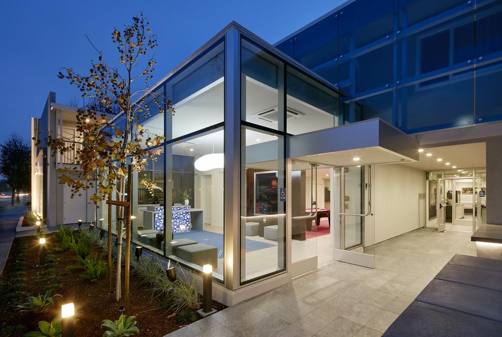 Hotel Lucent Menlo Park Bagian luar foto