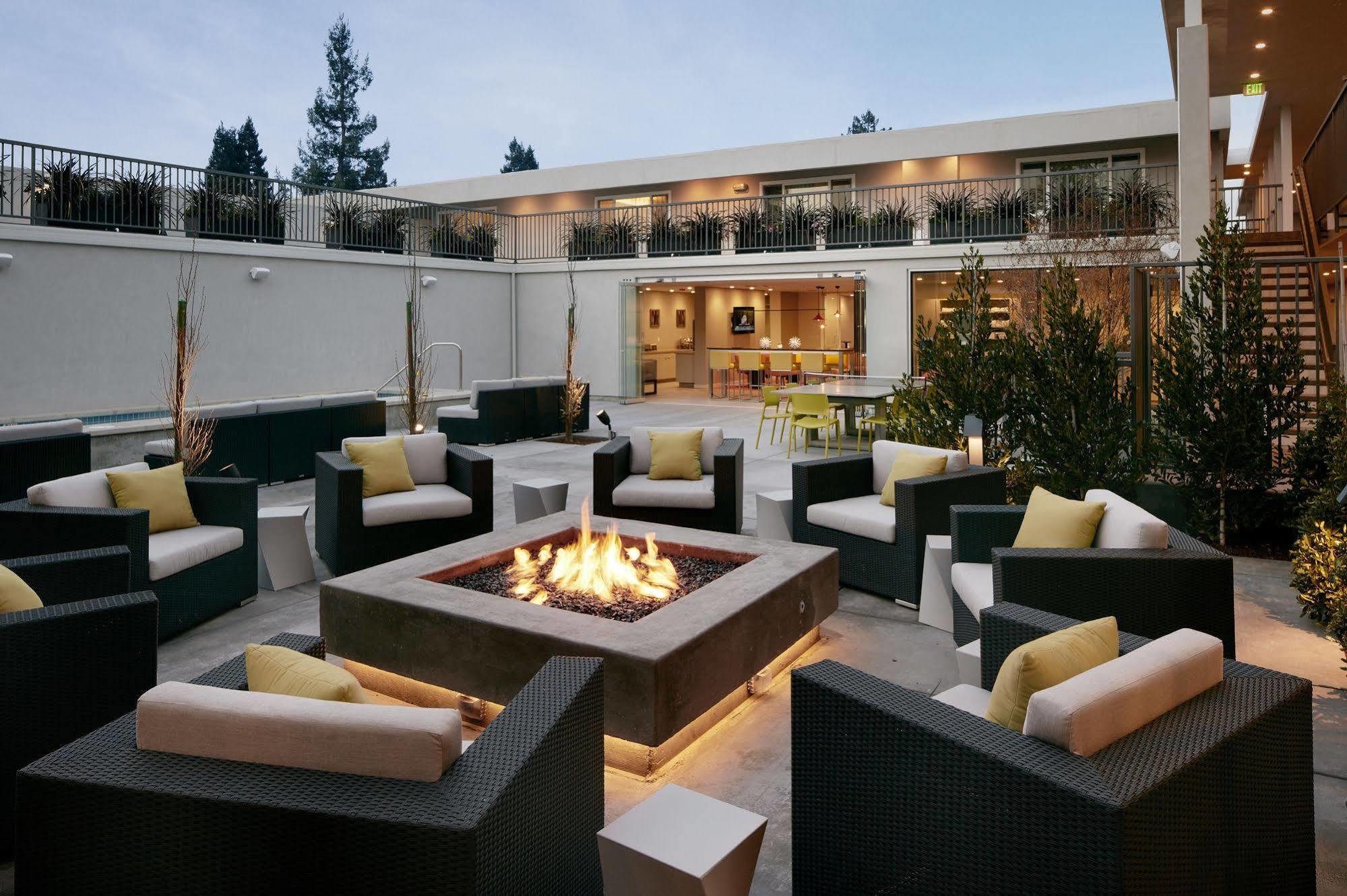 Hotel Lucent Menlo Park Bagian luar foto